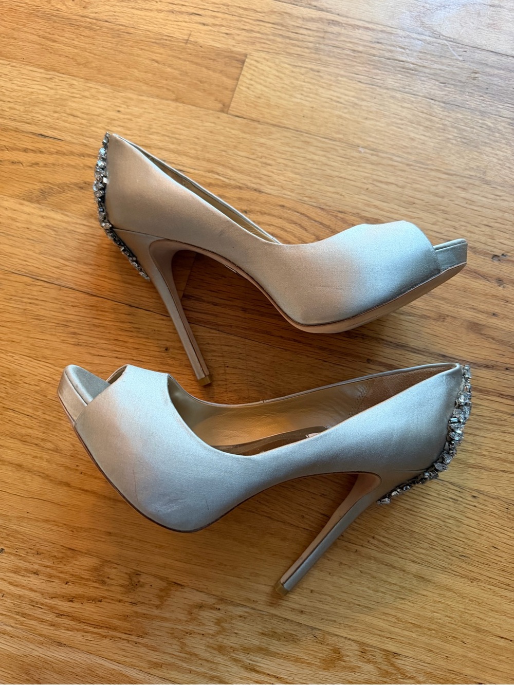 Badgley Mischka Silver Crystal-Embellished Pointed-Toe Heels